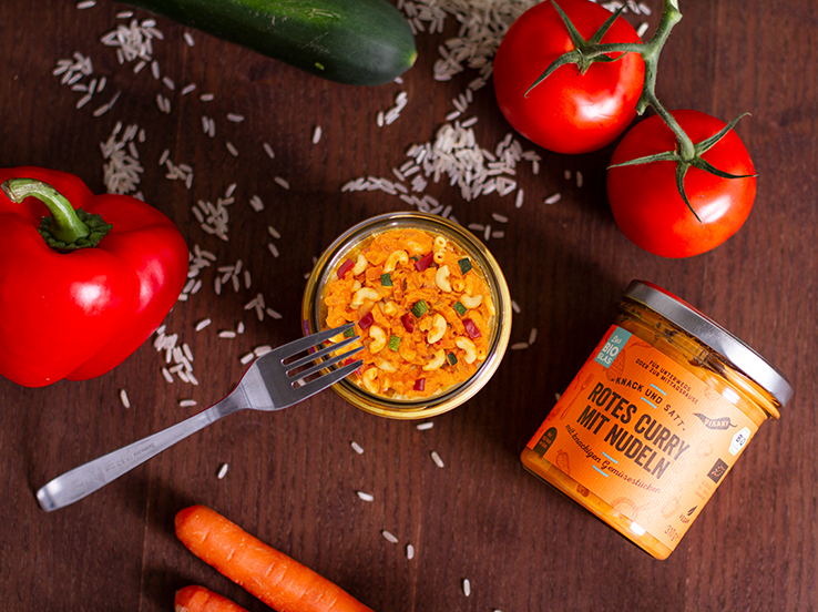 das-bio-glas-rotes-curry-mit-nudeln-fertiggericht-02